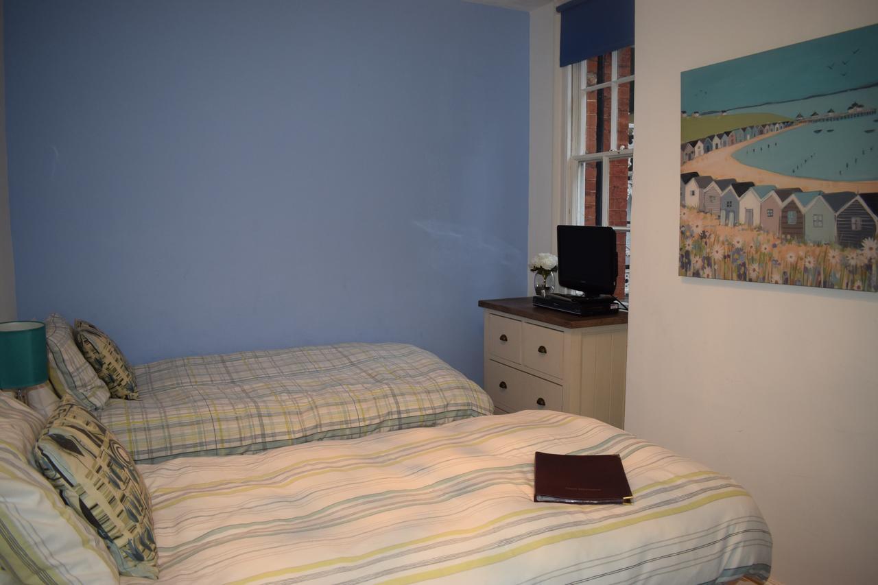 Heatherbank B&B Sandhurst  Luaran gambar