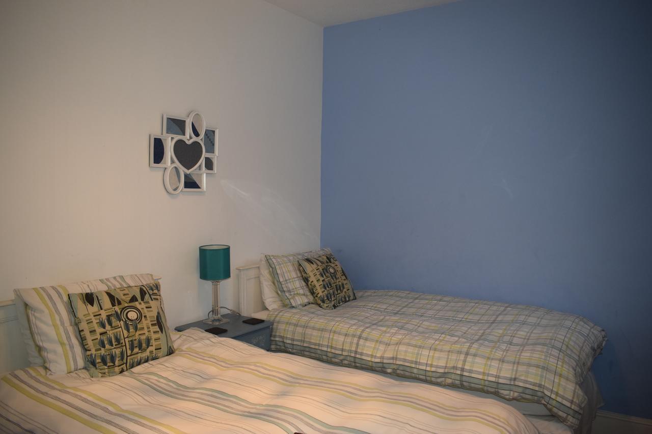 Heatherbank B&B Sandhurst  Luaran gambar